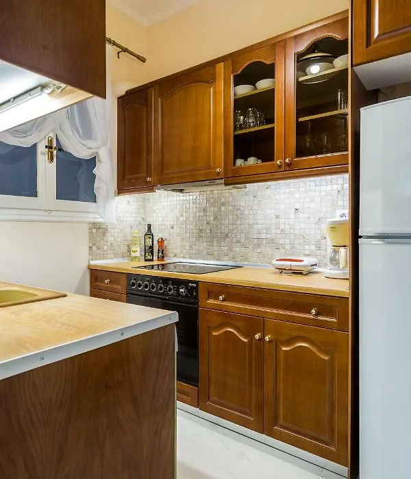 Chic Flat In Kolonaki Next To American Embassy-1